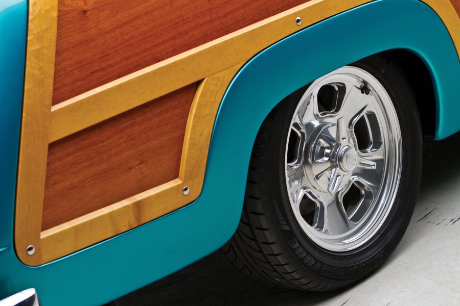  Ford Custom Station Wagon The WOODN8R 1950 года  (фото 20 из 25)